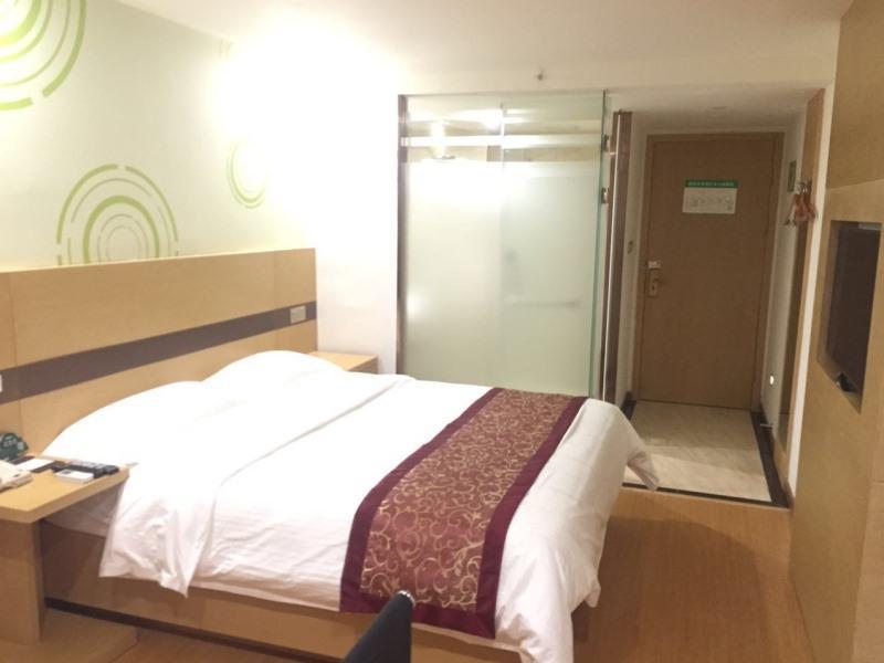 Greentree Inn Zhejiang Ningbo South Railway Station Express Hotel Exterior photo
