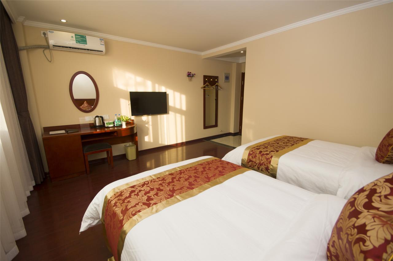Greentree Inn Zhejiang Ningbo South Railway Station Express Hotel Exterior photo