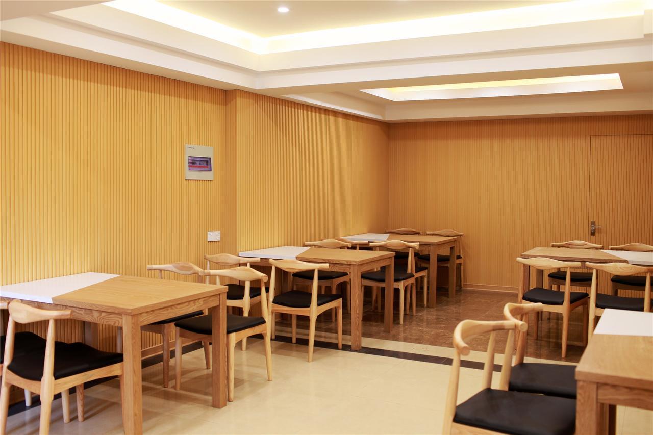 Greentree Inn Zhejiang Ningbo South Railway Station Express Hotel Exterior photo
