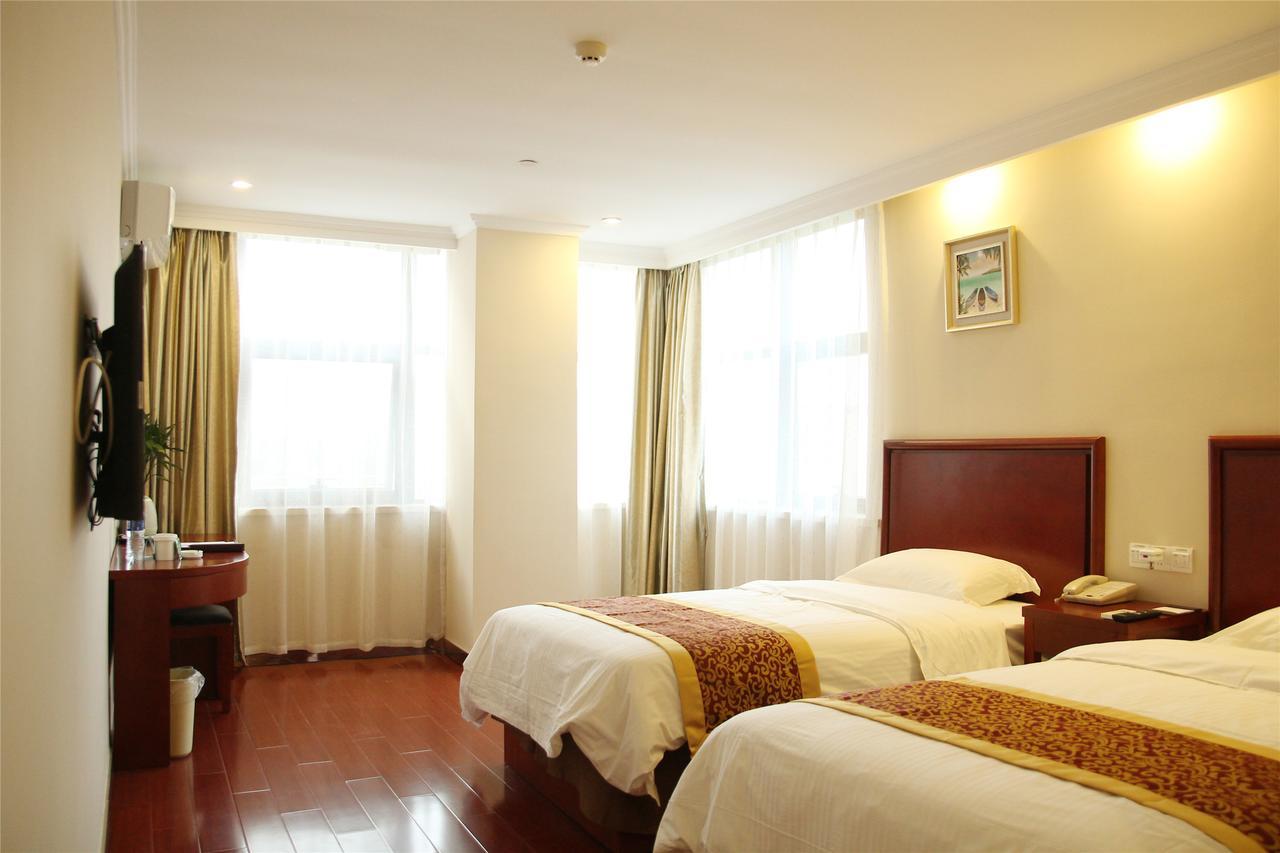 Greentree Inn Zhejiang Ningbo South Railway Station Express Hotel Exterior photo
